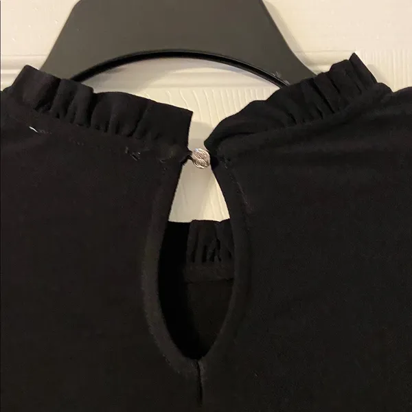 CeCe Elegant Black Women's Blouse size 1X brand new length 25” bust 44” - Image 5
