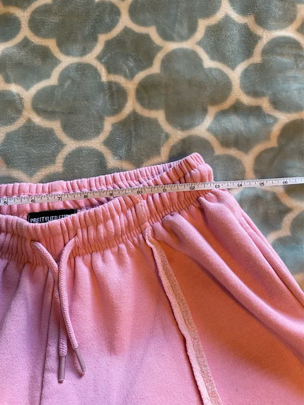 Pretty Little Thing Wide-Leg Sweatpants Pink - Image 6