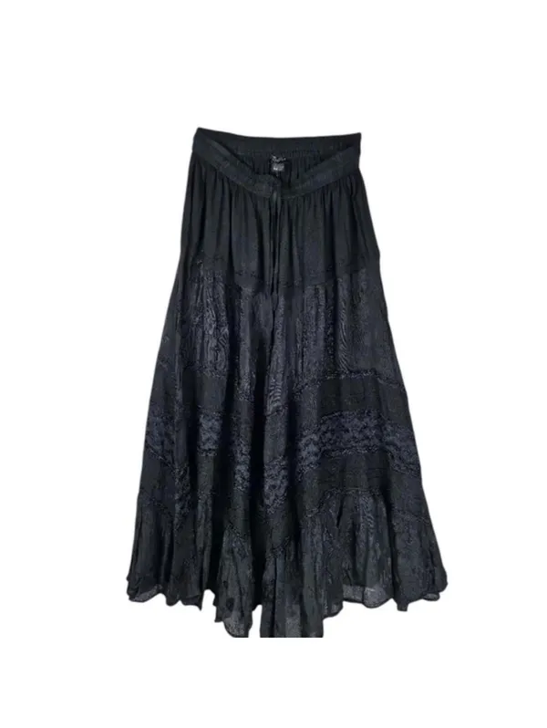 Women's Black Skirt Size undefined - Image 3