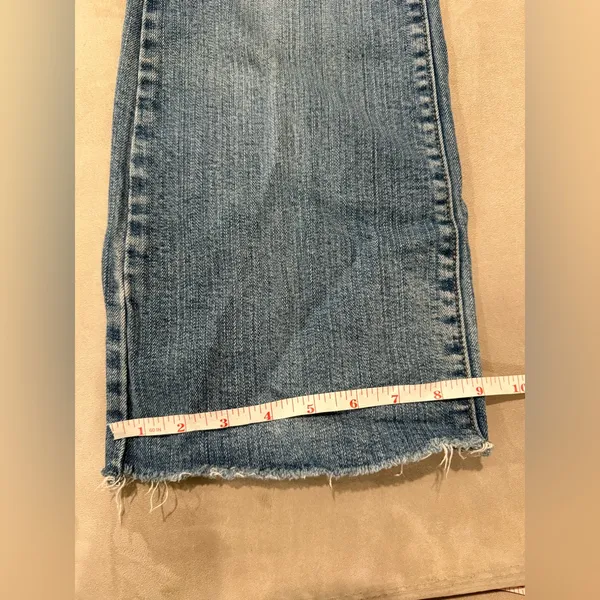 GAP Women's Faded Blue Straight Low Rise Boot‎ cut Jeans Size 12Reg - Image 4