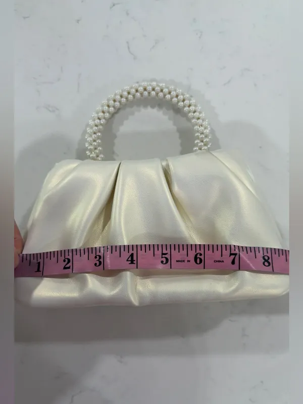 Pearl - Image 9