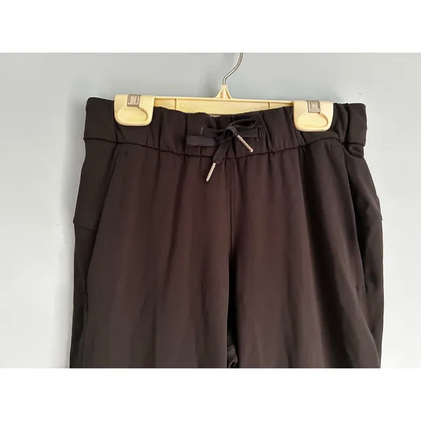 Lululemon Black Pants Size 2 Drawstring Travel Lounge Athletic NWOT - Image 4