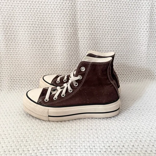 Converse Chocolate Brown Canvas High Top Platform Lace Up Sneakers 6 - Image 4