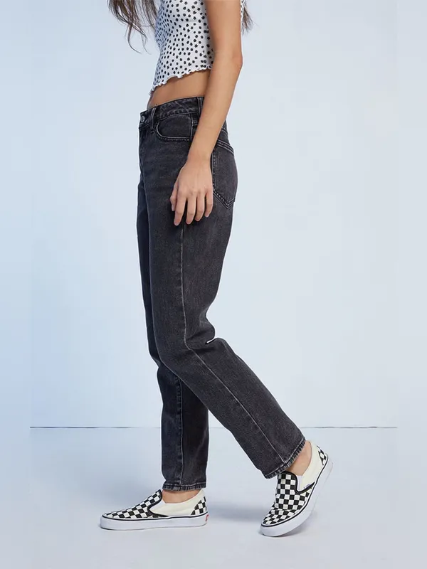 Pacsun Black Mom Jeans - Image 3