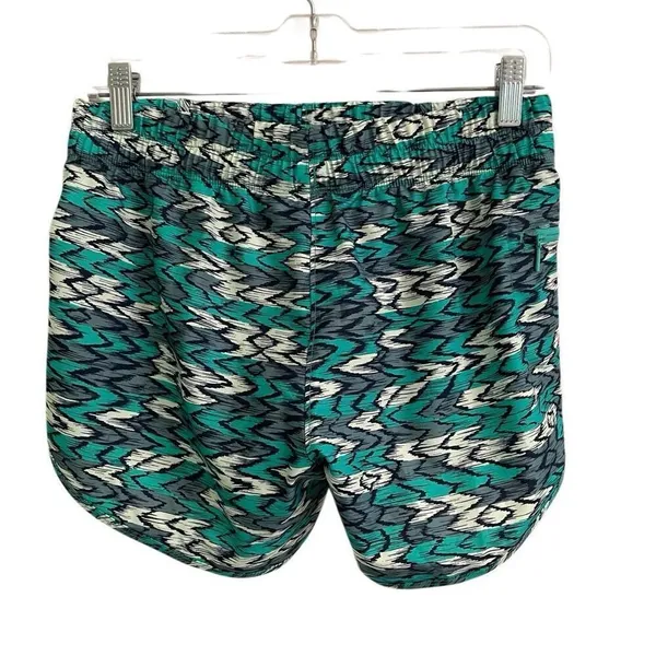 The North Face Class V Shorts Women’s S green‎ black athletic moisture wicking - Image 2