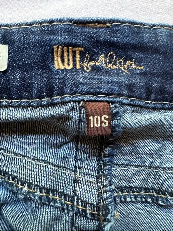 KUT from the Kloth Natalie High Rise Bootcut Short Jeans 10S Dark Wash - Image 3