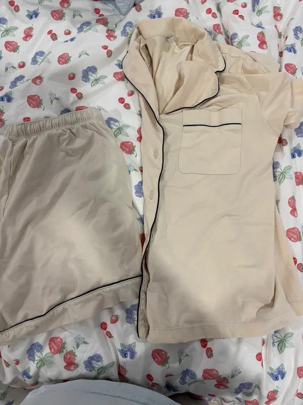 Uniqlo Silk Sleep Set - Image 2