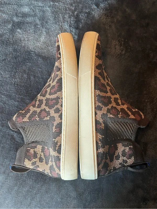 Rothy’s Chelsea Sneaker Boot Bootie Wildcat Leopard 8.5 Retired - Image 5
