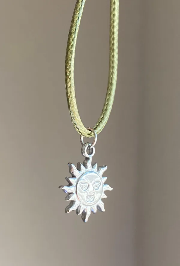 stainless steel sun boho retro vintage style necklace☀️ - Image 5