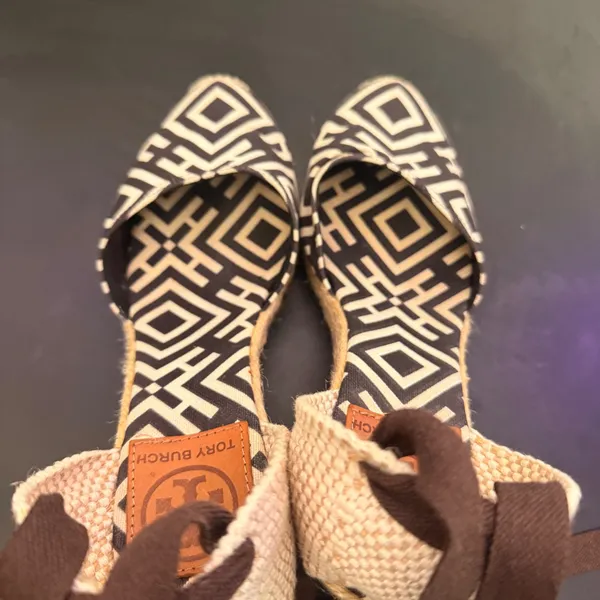 Tory Burch Wedge Espadrille Lace‎ Up Ankle Strap 38 Geometric Canvas Resortwear - Image 7