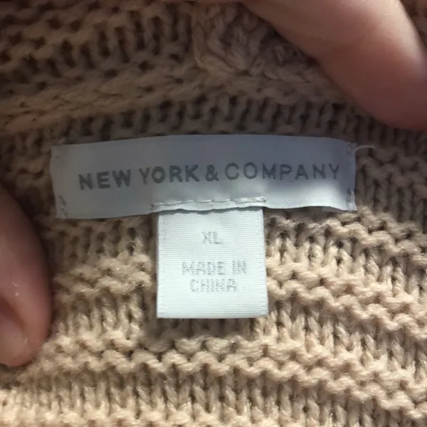 🔹 4 for $30 NY&CO Sweater Tan Size XL - Image 7