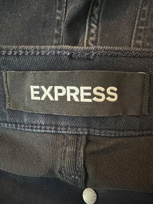 Express Barely Boot Mid Rise Supersoft Stretch + Jeans Dark Blue Denim Sz 00L - Image 4