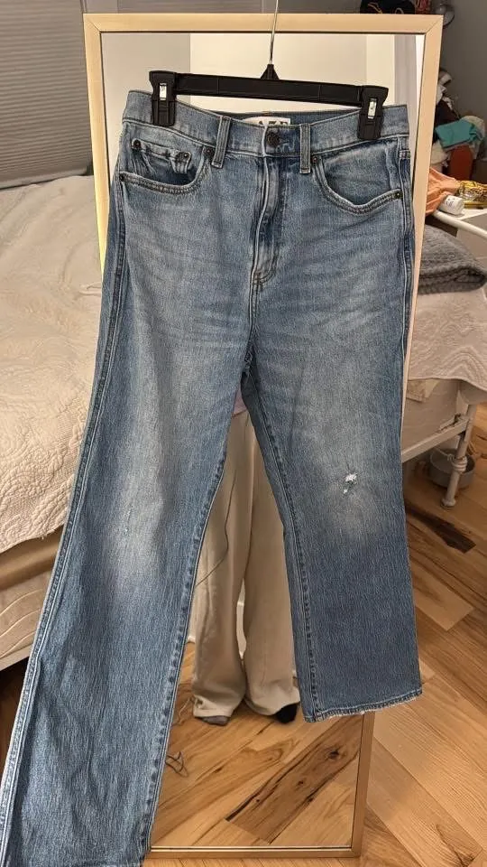 Daze Denim Vintage SoHo High Rise Ankle Flare - Image 2
