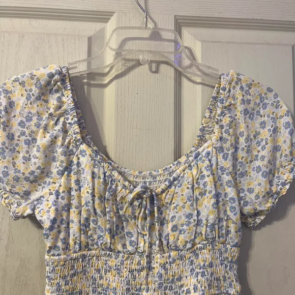 Hollister floral dress - Image 2