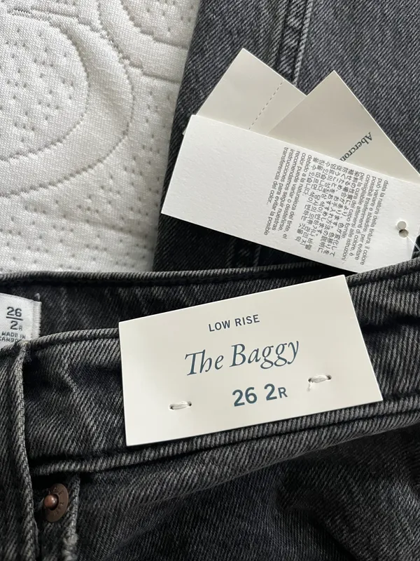 Low Rise Baggy Jeans From Abercrombie - Image 3