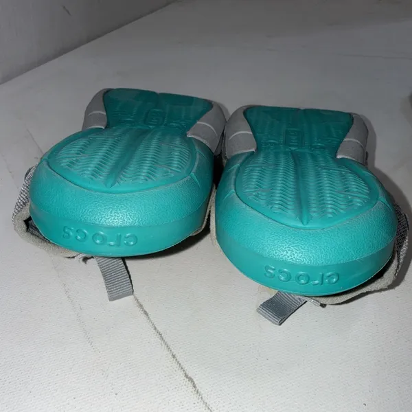 Crocs‎ Swiftwater Mesh Sandals Water Deck Shoes Gray Teal Women's Size 5 - Image 4