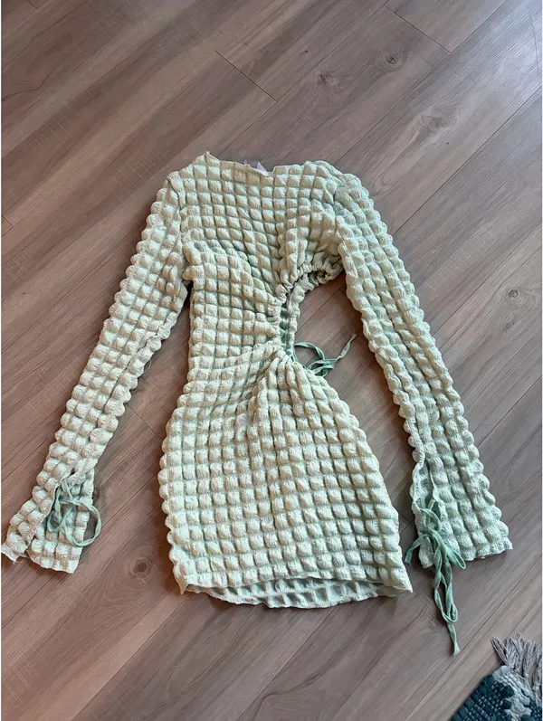 Green cut out dress - Image 2