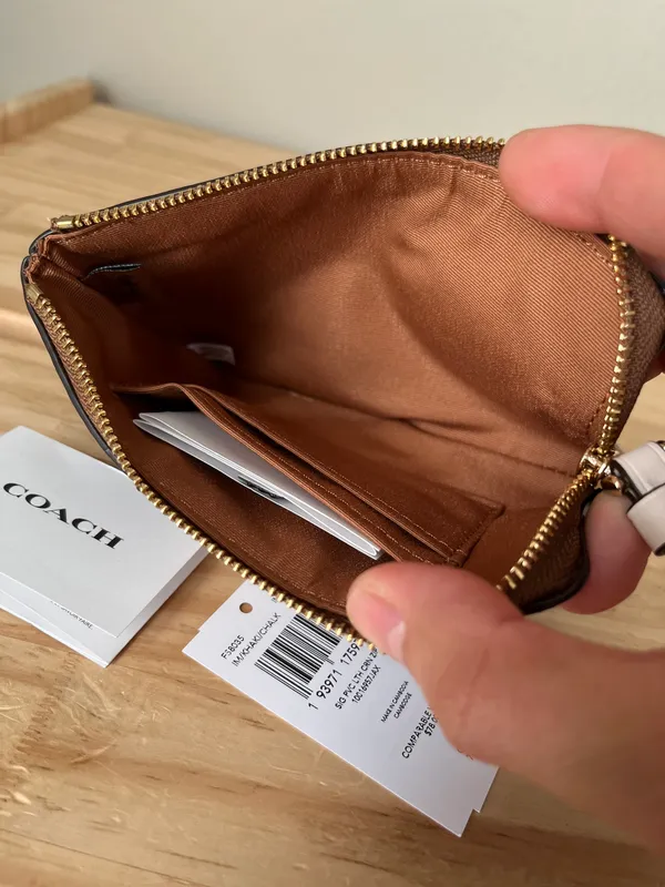 Coach Wristlet - Image 5