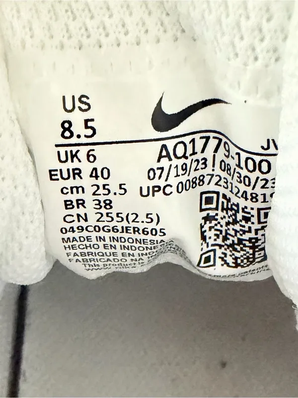 Nike Court Vision Low Triple White Sneakers Women’s Size 8.5 - Image 5