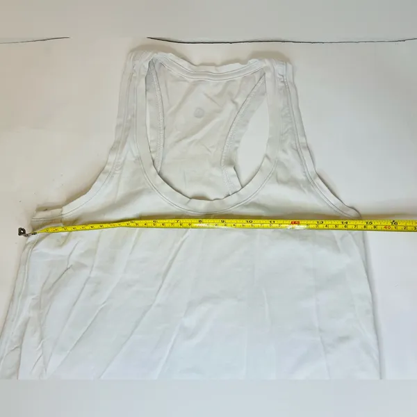 Lululemon Women’s Swiftly Tech Racerback White Tank Top Size M‎ - Image 9