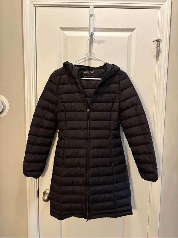 Quince Black Lightweight Down Long Puffer Jacket Hooded Full Zip sz S Women's - Image 2
