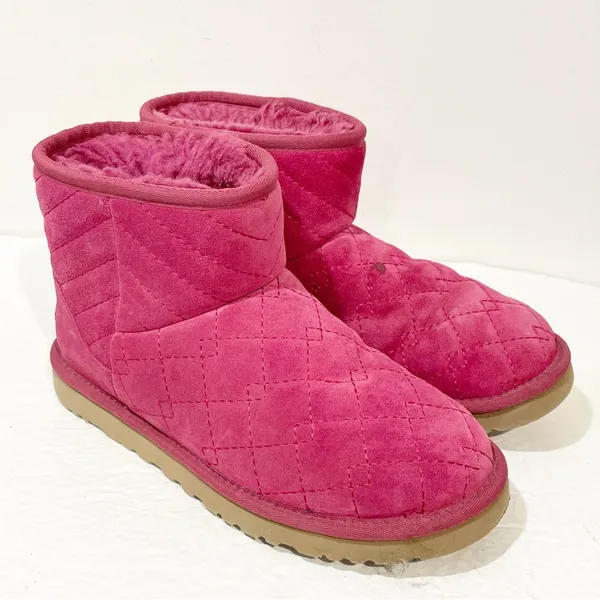 UGG Australia Women Size 8 Pink Classic Suede W Arden Boot - Image 3