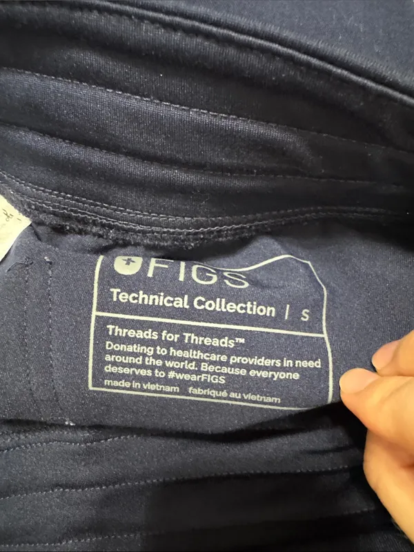 Figs Zamora Drawstring Jogger Scrub Pant back embroidered in Navy size S - Image 12