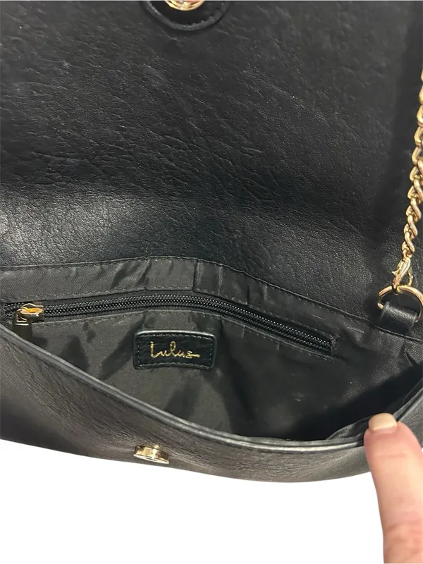 NWOT Lulus A Stitch In Time Vegan Envelope Bag With Chain - Image 6
