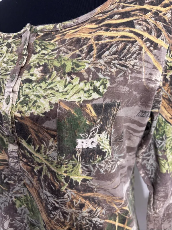 Realtree Outfitters Women’s M Camo MAX-1 Henley Top 3/4 Sleeve Hunting Shirt NWT - Image 5