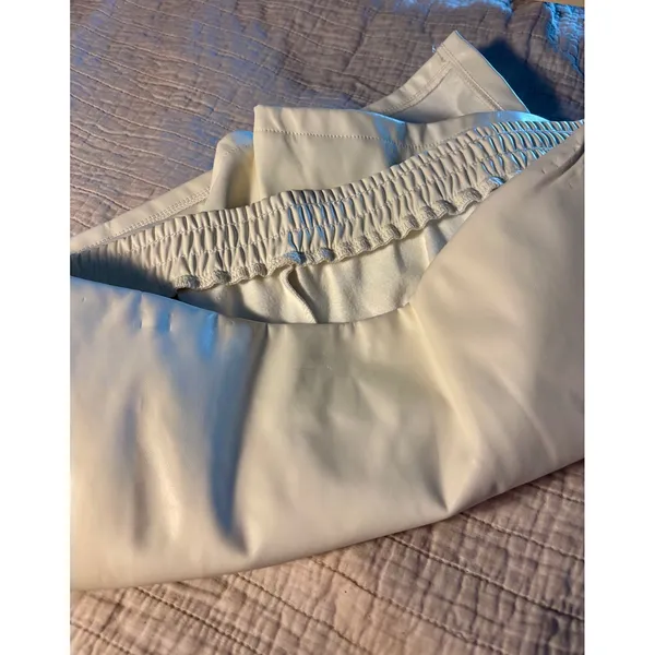 Hot Gal Cream White Faux Leather Wrap Skort Elastic Waist LC731285 Mini Skirt Shorts - Image 6