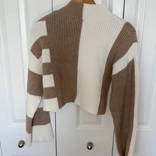Buttermelon Colorblock Cropped Mock Neck Sweater - Image 3