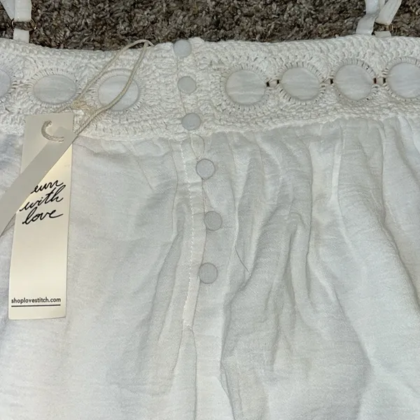 Love Stitch women’s cream tank top sz small NEW - Image 5
