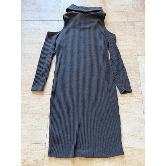 Milky Way Cold Shoulder Dress Ribbed Knit‎ Turtleneck Gray Dress - Image 5