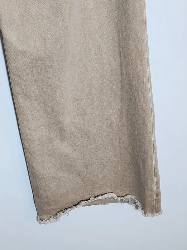 MNG Catherine Distressed Tan Wide Leg Jeans with Cut-Off Hem Size 8 - Image 6