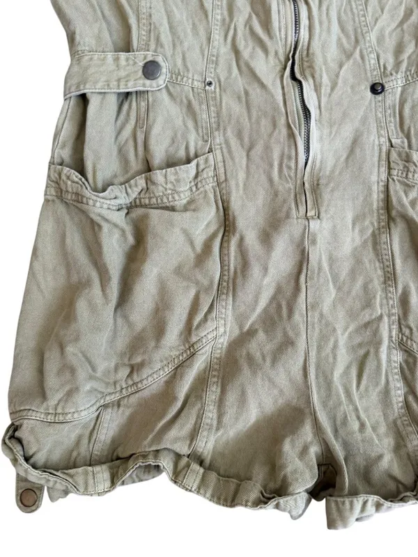 FREE PEOPLE Tan Short Sleeve Romper Size Medium - Image 4