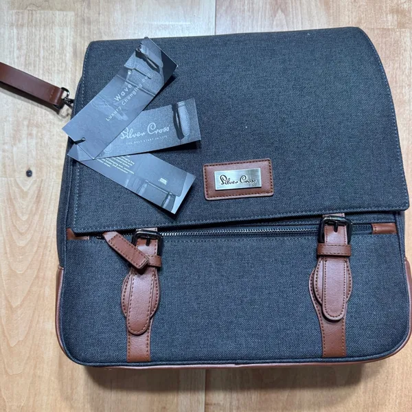 Silver Cross Wave Luxury Changing Diaper Bag Charcoal Gray Brown Trim NWT - Image 2