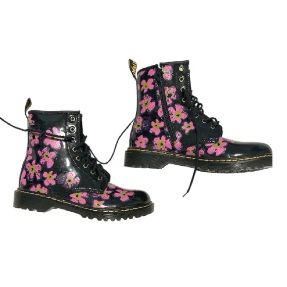 Dr. Martens 1460 Y Floral Patent Leather Boots – NWOB Iconic 8-Eye (Women's 6) - Image 3