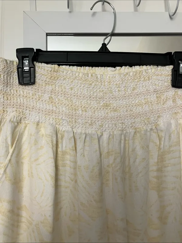 Rewash Cream Wide-Leg Smocked Waist Pants w/tonal leaf pattern - Image 5