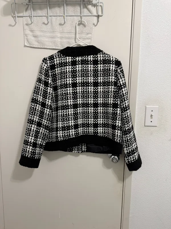 Black and White Plaid Pattern Zara Blazer - Image 2