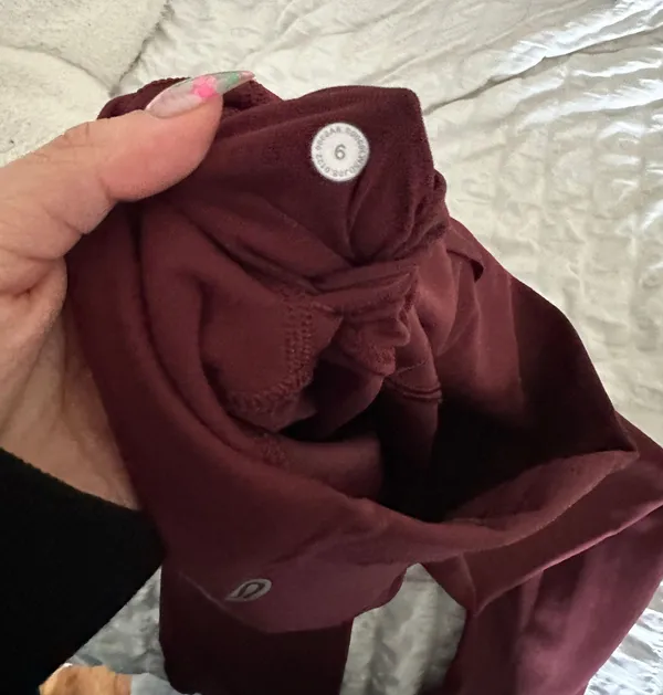 Lululemon Wunder Train HR Leggings 28” - Image 3
