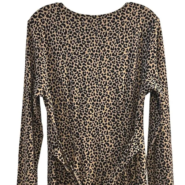 Old Navy Women's Leopard Print Long Sleeve Dress Size‎ L - Image 4