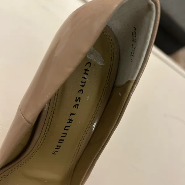 Chic Beige Platform Heels Nude Paten 7M. Very nice! Chinese Laundry - Image 7