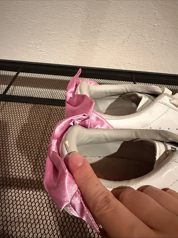 Puma White Sneakers with Pink Satin Bow - Image 6