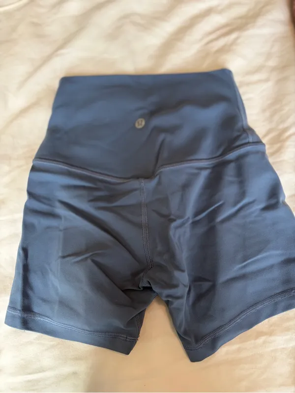 lululemon athletica High-Rise Slate Blue Align Shorts - Image 3