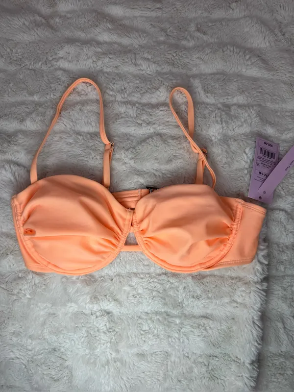 Target NWT Peach Underwire Bikini Top- Women Swim - Image 3
