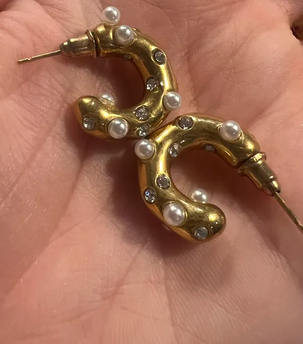 Beaded Hoop Earrings Gold - Image 2