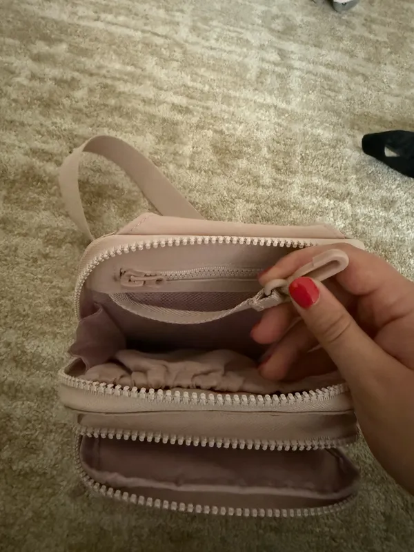BEIS Crossbody Bag - Image 5