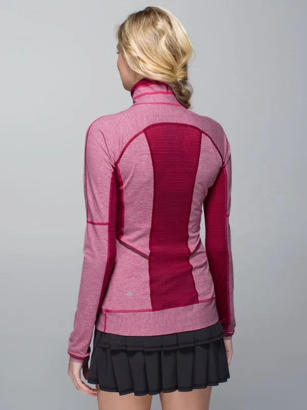 Lululemon Run For Gold 1/2 Zip Size 6 - Image 2