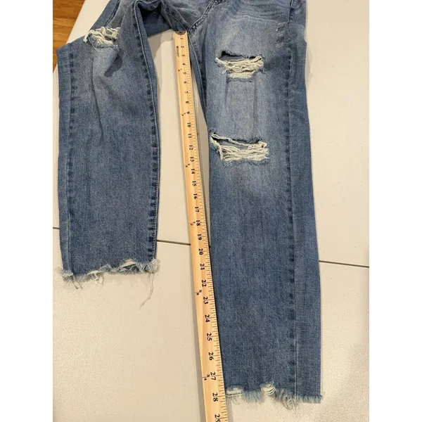 NEW SO Brand High Rise Mom Jeans Womens 29" Distressed Stretch Travel Vacation - Image 4