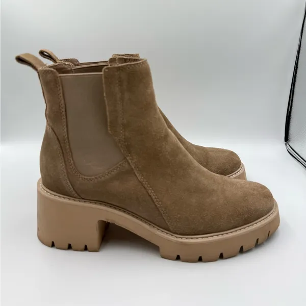 Dolce Vita Chelsea Boots Tan Size 9.5 - Image 8